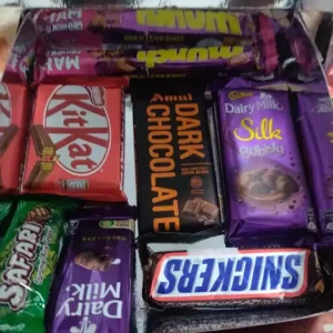 Special Chocolate Combo With Decorated Package For Gift MEdium