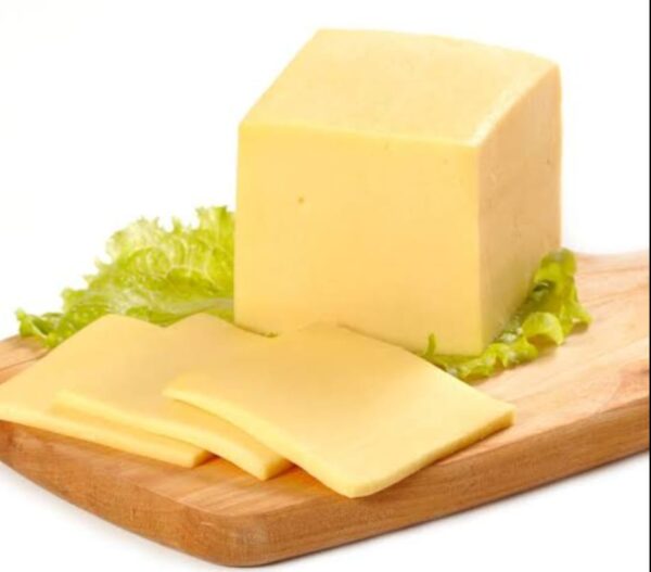 🧀 Cheese – 1kg | পিৎজা, পাস্তা ও বার্গারের জন্য প্রিমিয়াম কোয়ালিটি চিজ