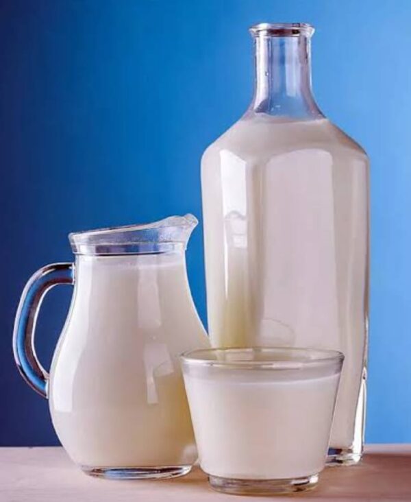 Skimmed Milk – 1L | লো ফ্যাট দুধ – হাই প্রোটিন, ল্যাকটোজ ফ্রি ও ওজন নিয়ন্ত্রণে সহায়ক