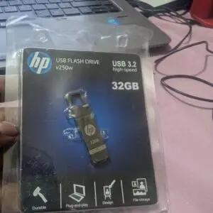 HP v250w 32GB USB 3.2 high speed pen drive silver metal body
